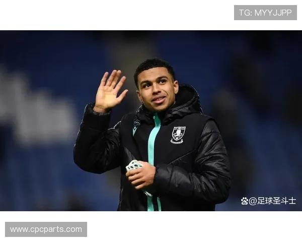 利兹联青训系统再创佳绩，备受期待的新星表现值得关注